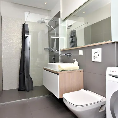 Rent40 Aquarius Red Studio Armii Krajowej 139b Lejlighed